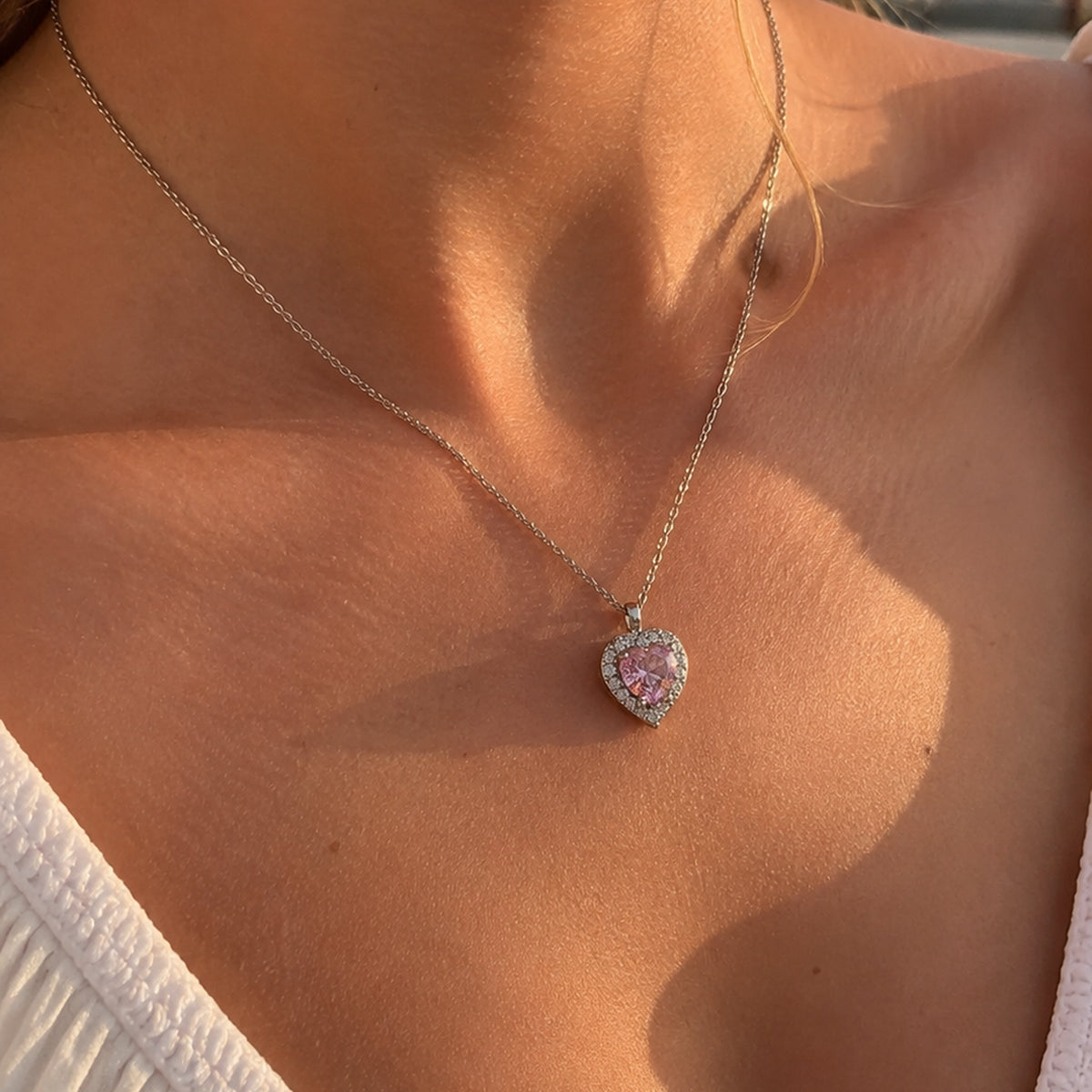Pembe Kalpli Işıltılı Pandora Model 316L Çelik Kolye (Gümüş)