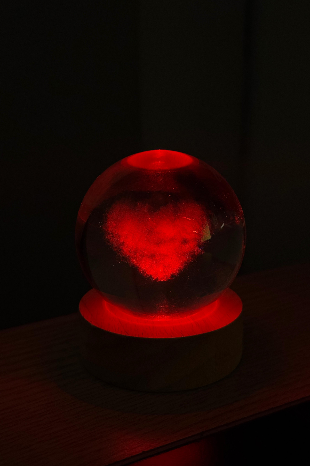 Renk Değiştiren RGB Led Işıklı Kalpli Kristal Gezegen Küre