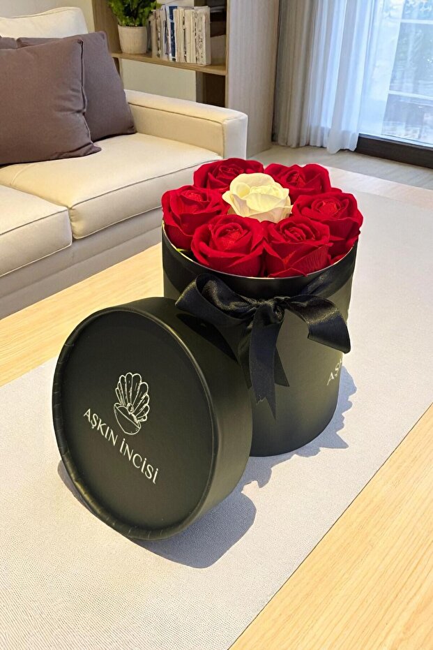 Solmayan Hediyelik Gül Kutusu